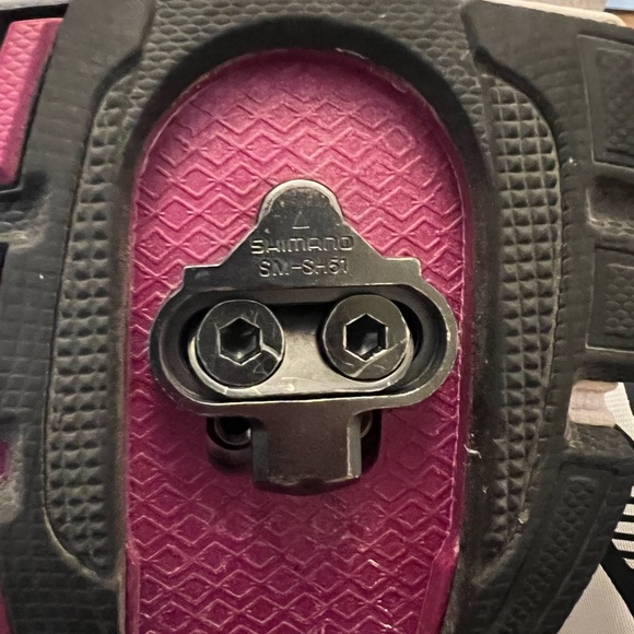 IQ Pearl iZumi Cycling Shoes Size 39 with SPD Cleats - Picture 6 of 6